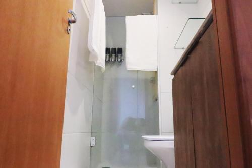 Apartamento Conforto E Charme - Piscina, Praia E Localiza��o.