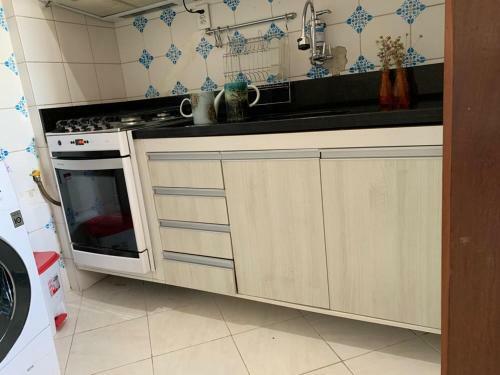 Apartamento Confort�vel, Regi�o Do Iguatemi