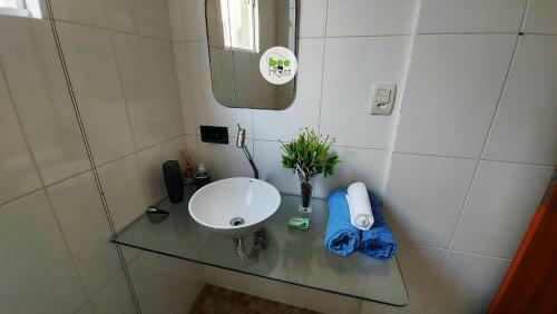 Apartamento Coond0100 - Quarto E Sala Beira Mar Na Ondina Por Beehost