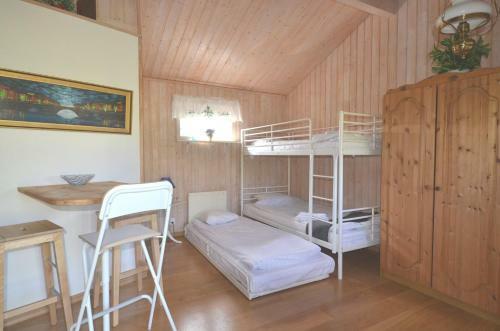 Rosenborgs Friluftspensionats Stugor Med K�k