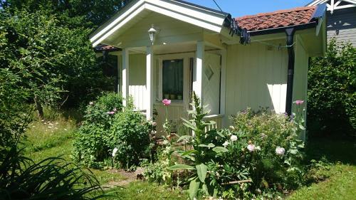 Bed & Breakfast Sand�s Tr�dg�rd �land