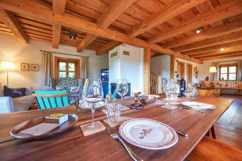 Lubka Lodge