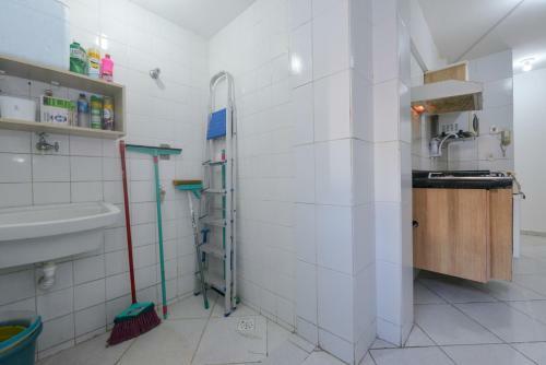 Lindo Apartamento Completo A 50m Da Praia Da Barra