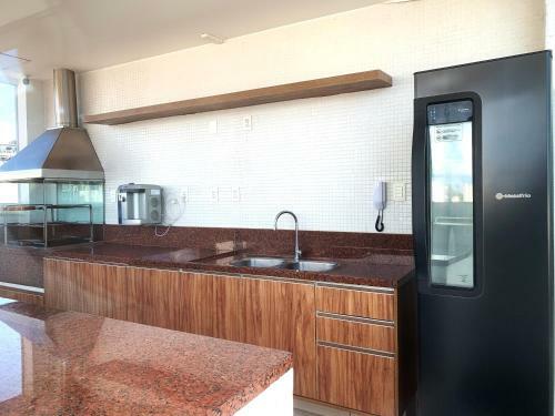 Apartamento Na Orla Da Barra Com Vista Mar