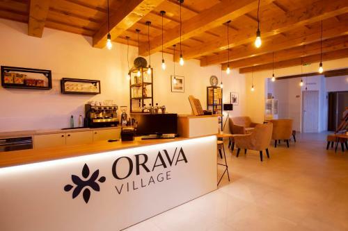 Hostal Orava Village