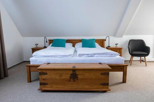 Hostal Chalet Nova Lesna Mountain View