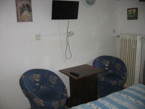 Hostal Penzi�n Z�vada