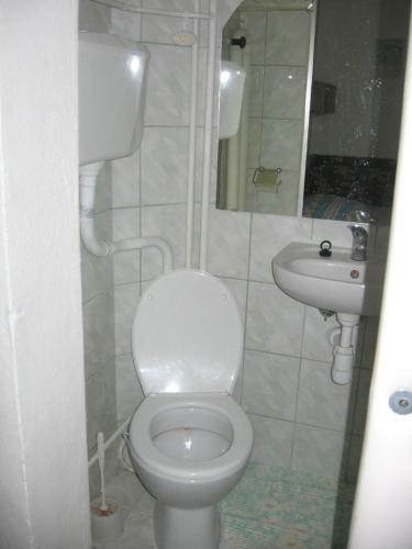 Hostal Penzi�n Z�vada