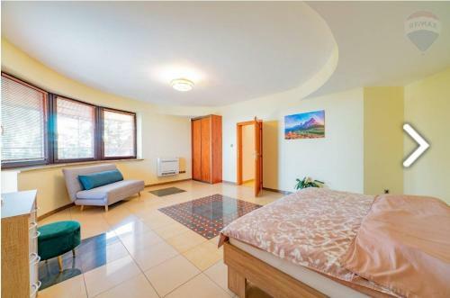 Villa Raca Retreat