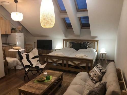 Poetika Apartments