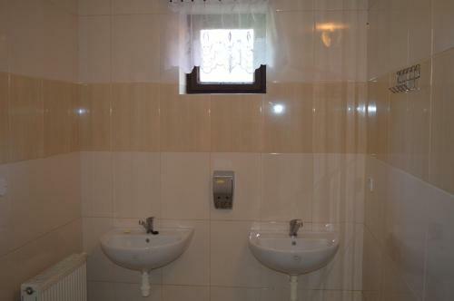 Hostal Davi Penzion & Bowling