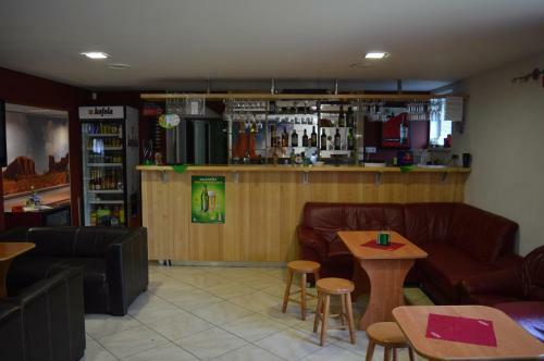 Hostal Davi Penzion & Bowling