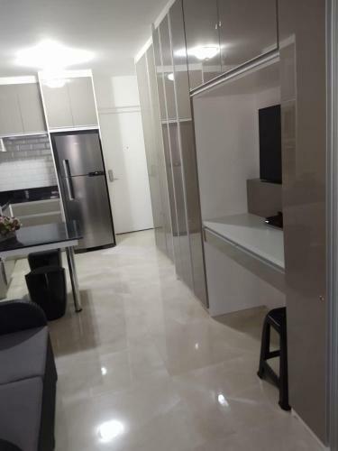 Apartamento Plaza De La Republica Con Garage