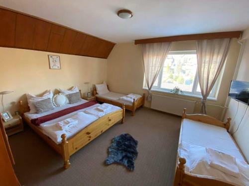 Hostal Penzi�n J�no?�k , ?diar
