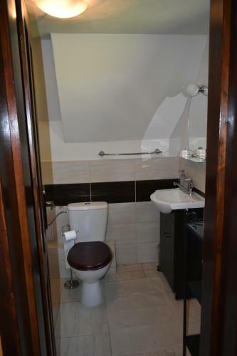 �tuln� Chatka Pri Rich?avsk�ch Jazer�ch