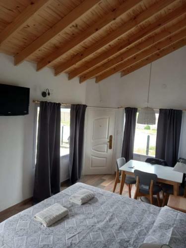 Otto's House, El Chalt�n Aparts