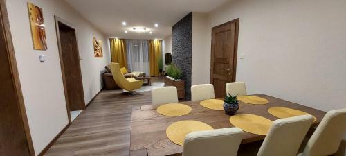 Vladim�ra Apartm�n Telg�rt