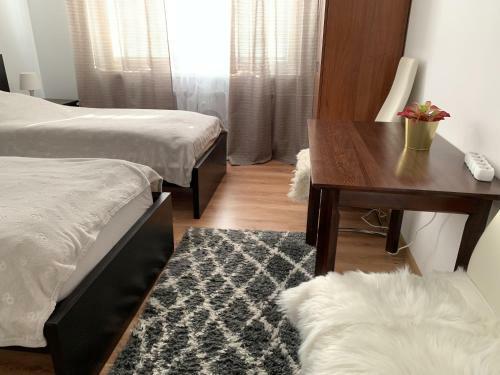 Apartment T8