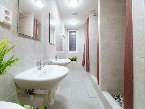 Albergue Ubytov?a Kubr� 623