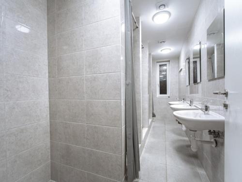Albergue Ubytov?a Kubr� 623