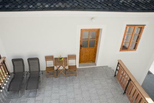 Apartmaji Utrinek, Apartma Salon