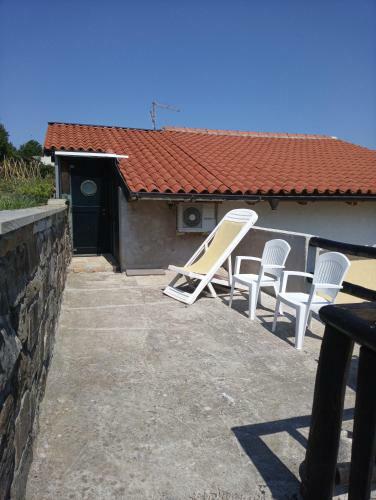 Apartments Pomjan Pogled Na Gore