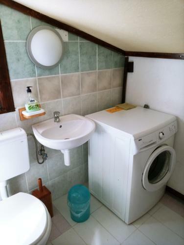Apartments Pomjan Pogled Na Gore