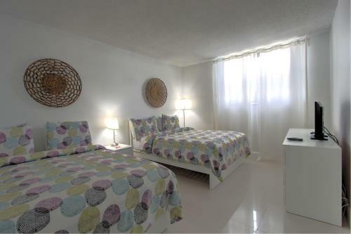 Apartamentos Hollywood Condo's