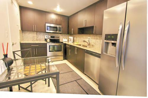 Apartamentos Hollywood Condo's