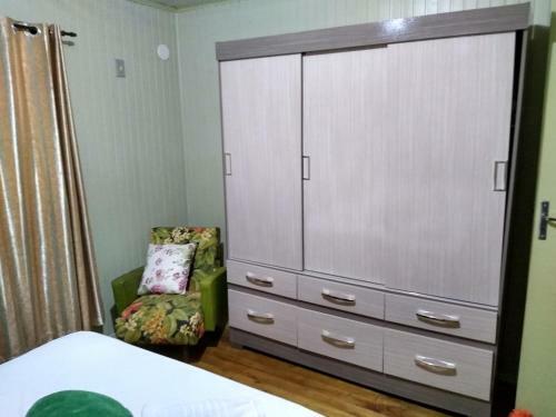 Hostal Hospedaria V� Schutz 2