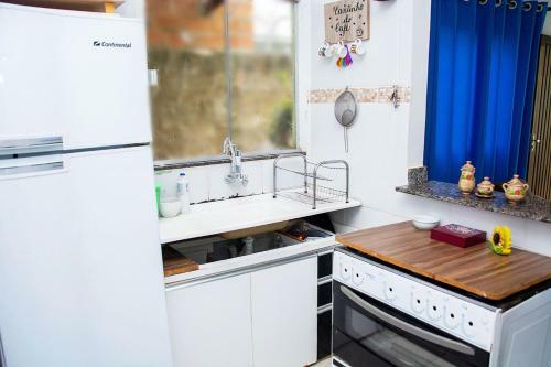 Charmosa Casa Com Wifi E �rea Verde Em Trindade Go