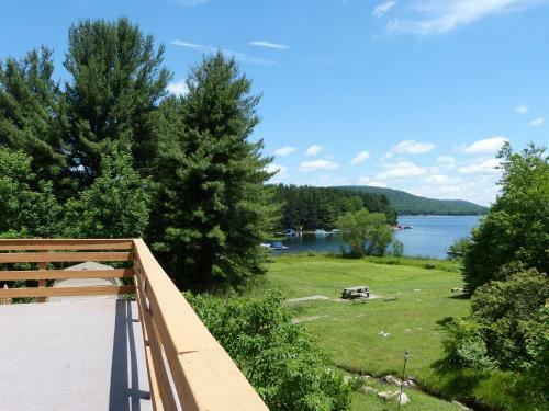 Hotel Inn At Deep Creek