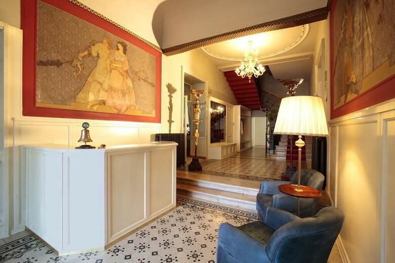 Hotel Croce Bianca