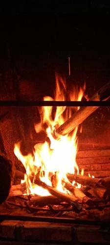 Cabana Agrad�vel Com Lareira Interna.