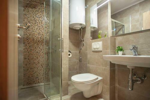 B&d Unique Duplex Apartment With Private Spa Bath