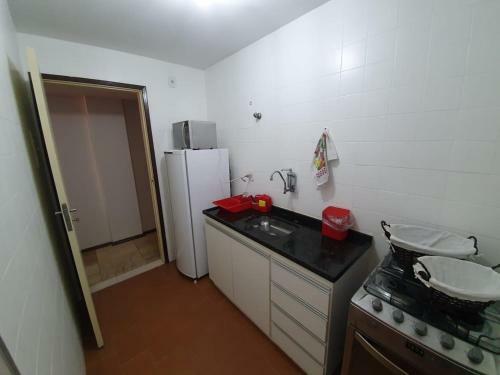 Apartamento Perto Da Praia Em Jardim Camburi