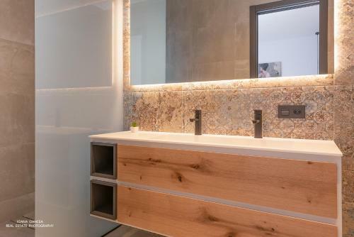 Villa Oceanic - Heated Pool, Free Car And Bikes