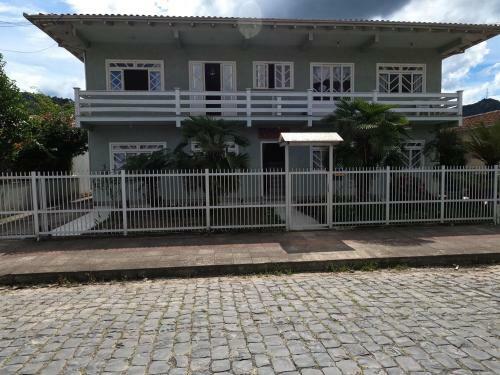 Apartamento 03 Quartos Em Urubici, Sc