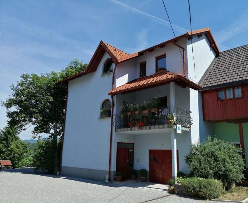 Hostal City Center Blue Sky House