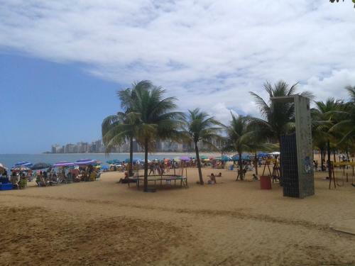 Quarto Com Frigobar Tr�s Quadras Mar Aceita Pets