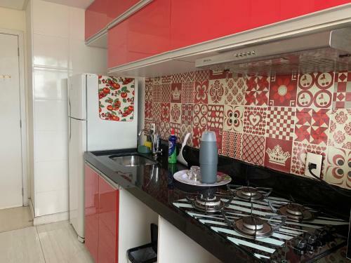 Apartamento 2 Quartos Condom�nio Com Piscina