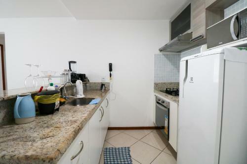 Excelente Apartamento De Frente A Praia Da Costa
