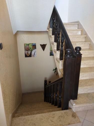 Hostal Itrane Guest House