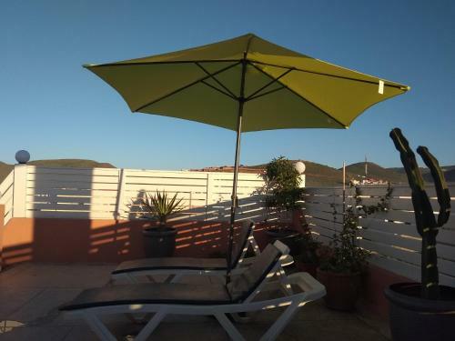 Hostal Itrane Guest House