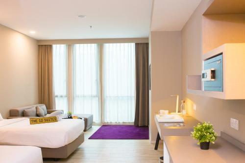 Hotel The 12 Suites @ Empire Damansara