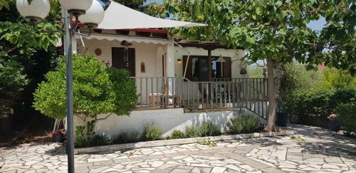 Country House By The Sea !!!