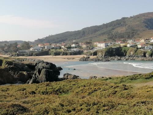 Acogedora Casa Pr�xima A La Playa De Meir�s.