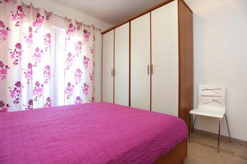 Apartments With A Parking Space Makarska - 15841