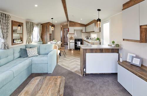 Freshwater Beach Holiday Home