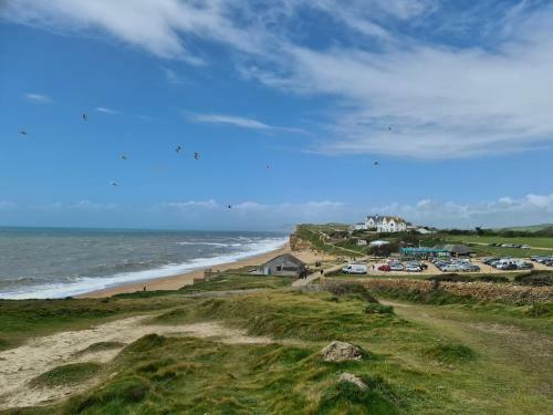 Freshwater Beach Holiday Home